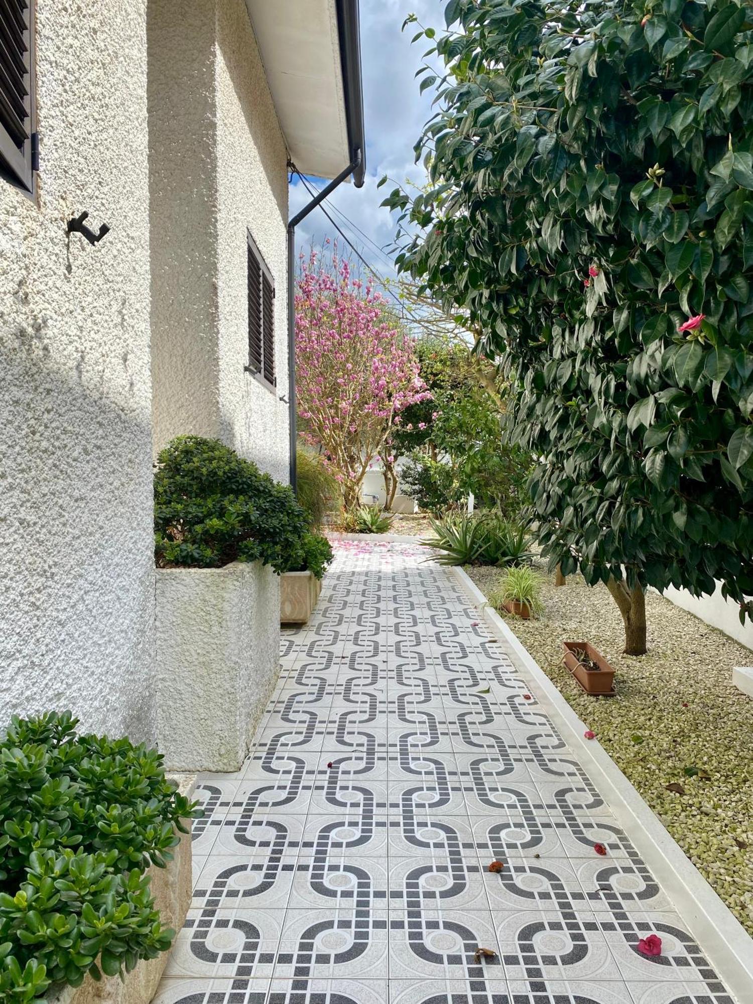 Live, Laugh, Love Beach Guest Home With Ac Madalena  Exterior foto